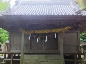 三崎八幡神社本殿